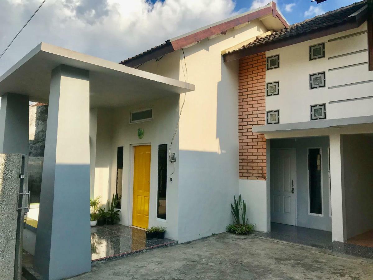 Villa Batu Keluarga Nn מראה חיצוני תמונה